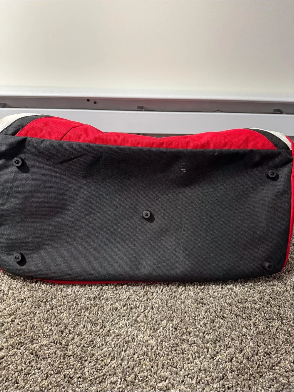 Puma x Ferrari mens red 10 anniversary lightweight travel duffel bag EUC